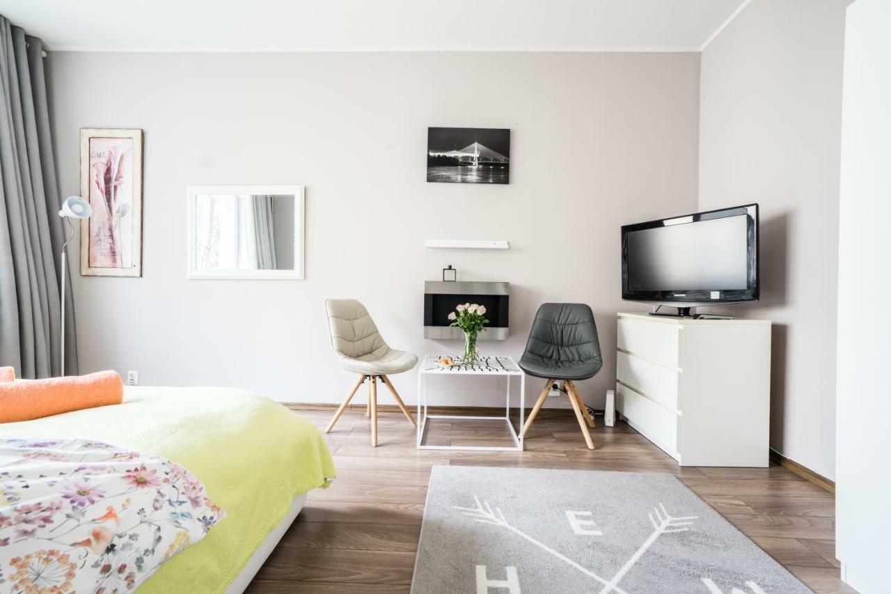 Sunny Wisla River Apartment Varsóvia Exterior foto